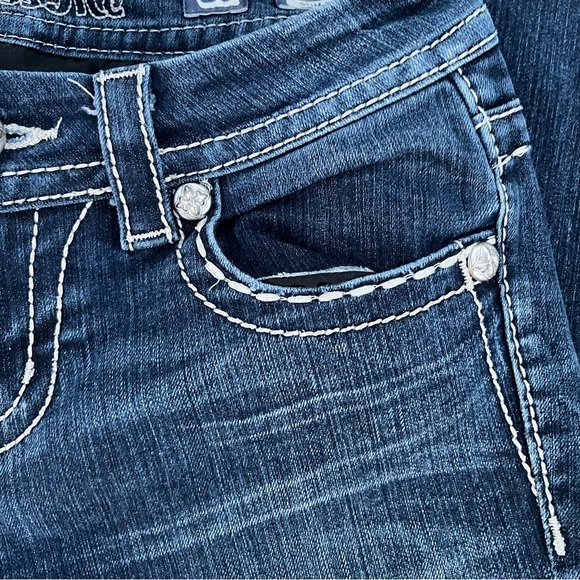 Miss Me Embellished Jeans with Rhinestone Details - Picture 9 of 13